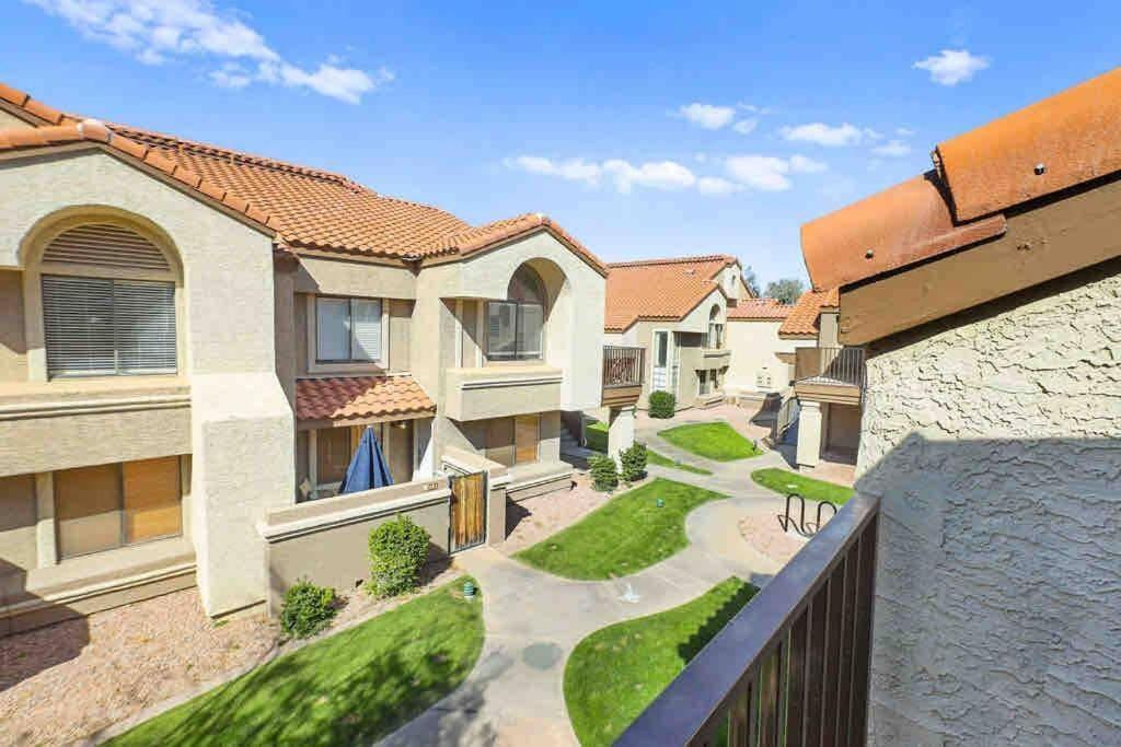 טמפה The Cool Cactus Condo With Pool And Jacuzzi מראה חיצוני תמונה